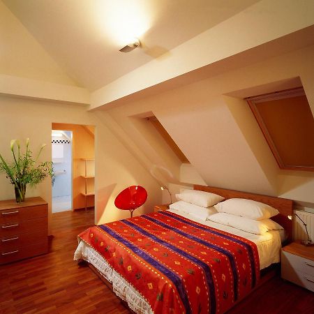 וינה Schlossquadrat Apartment 16 מראה חיצוני תמונה