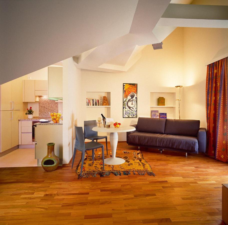 וינה Schlossquadrat Apartment 16 מראה חיצוני תמונה